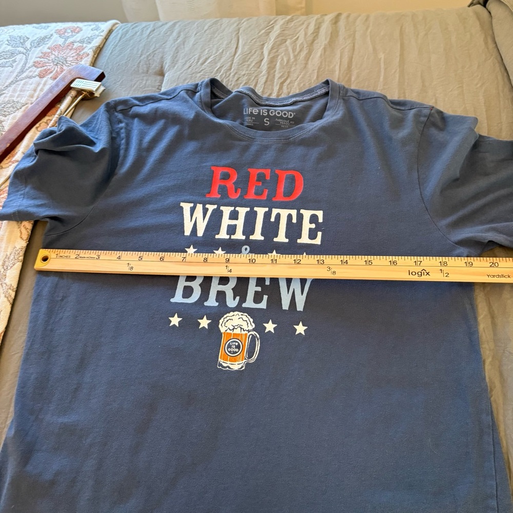 Life is Good Red, White, and Brew Patriotic Cotton Tee. Size Small. - Picture 6 of 7